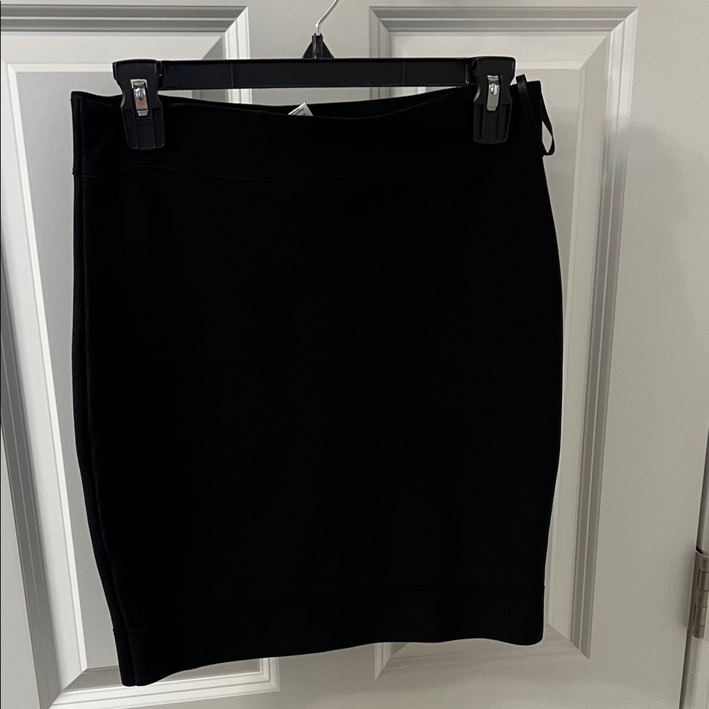 BCBGMaxAzria Classic Black Pencil Skirt